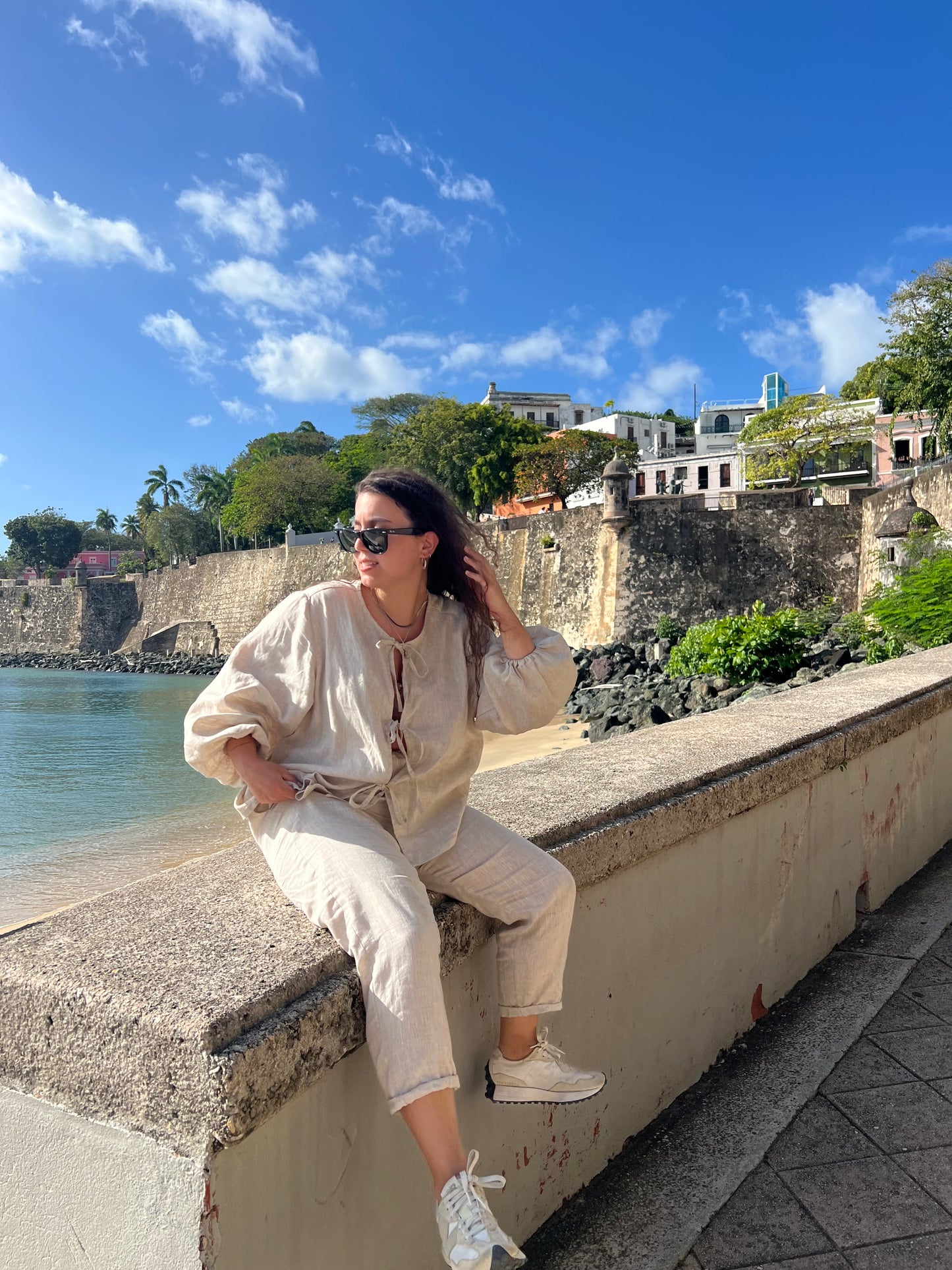 Palma blouse sand linen