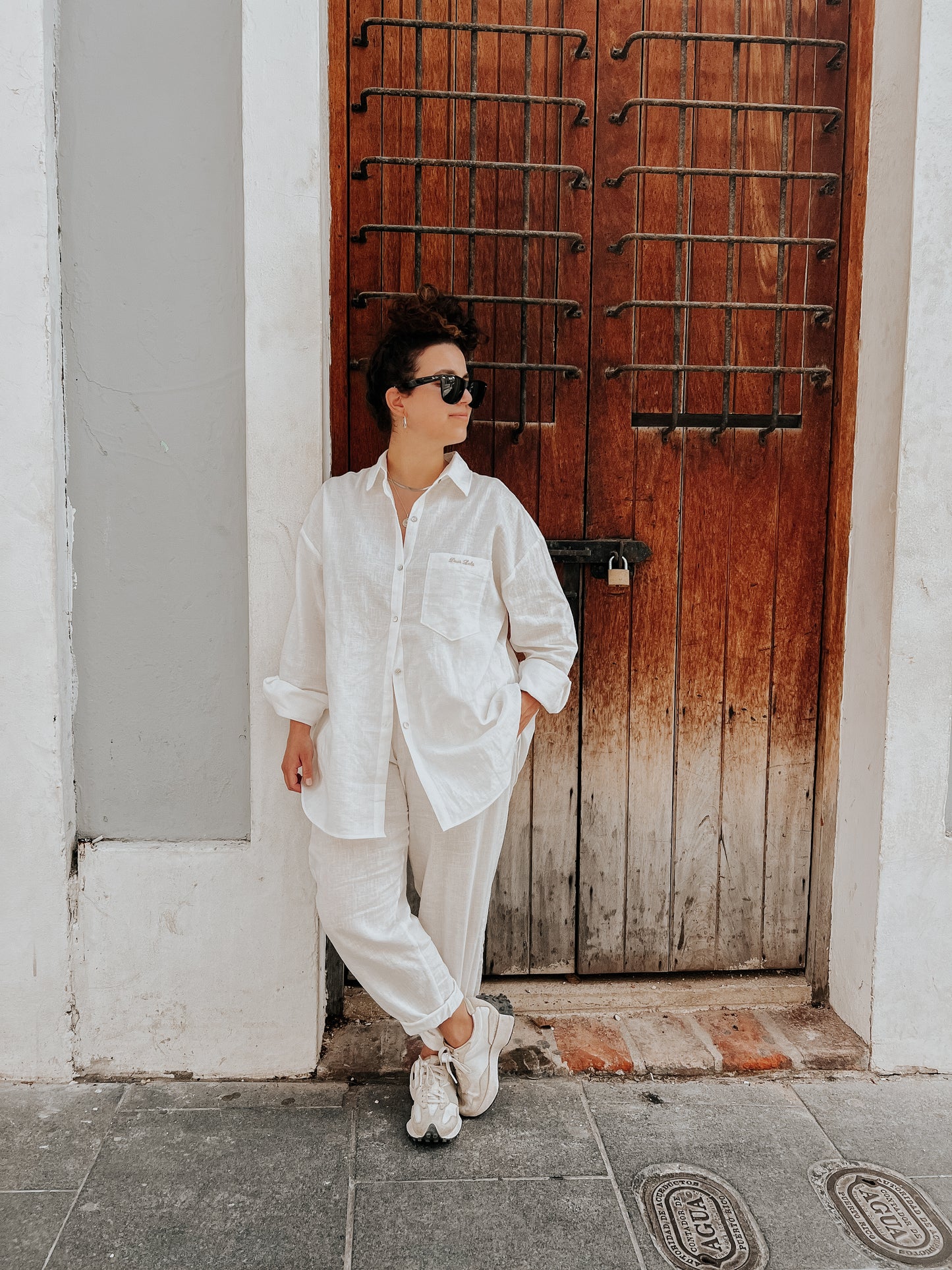 Pantalones blancos de lino