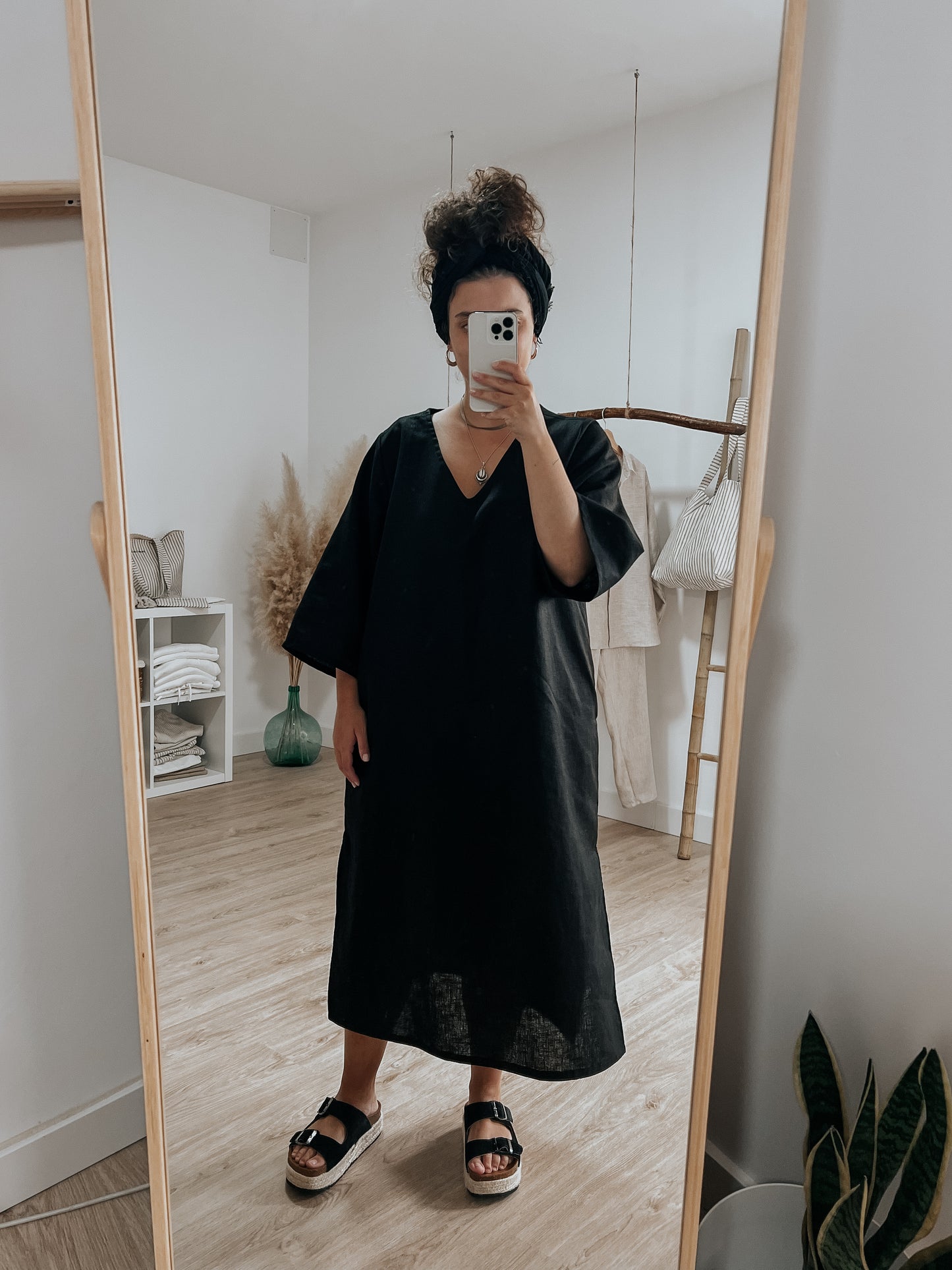 Vestido lino negro