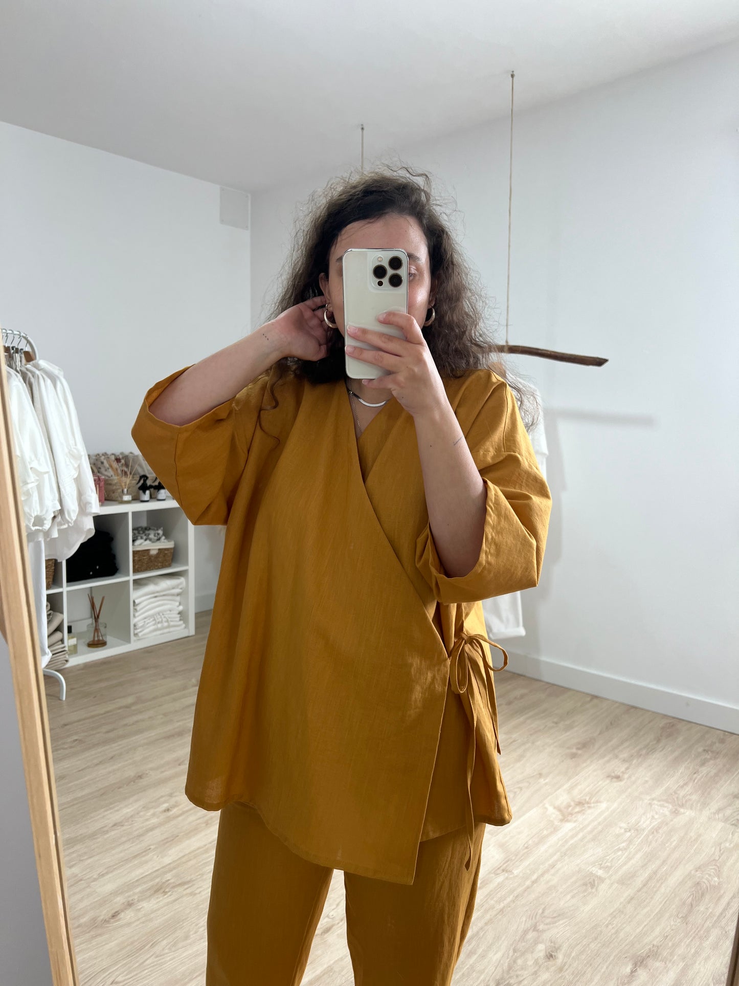 Acapulco blouse black linen