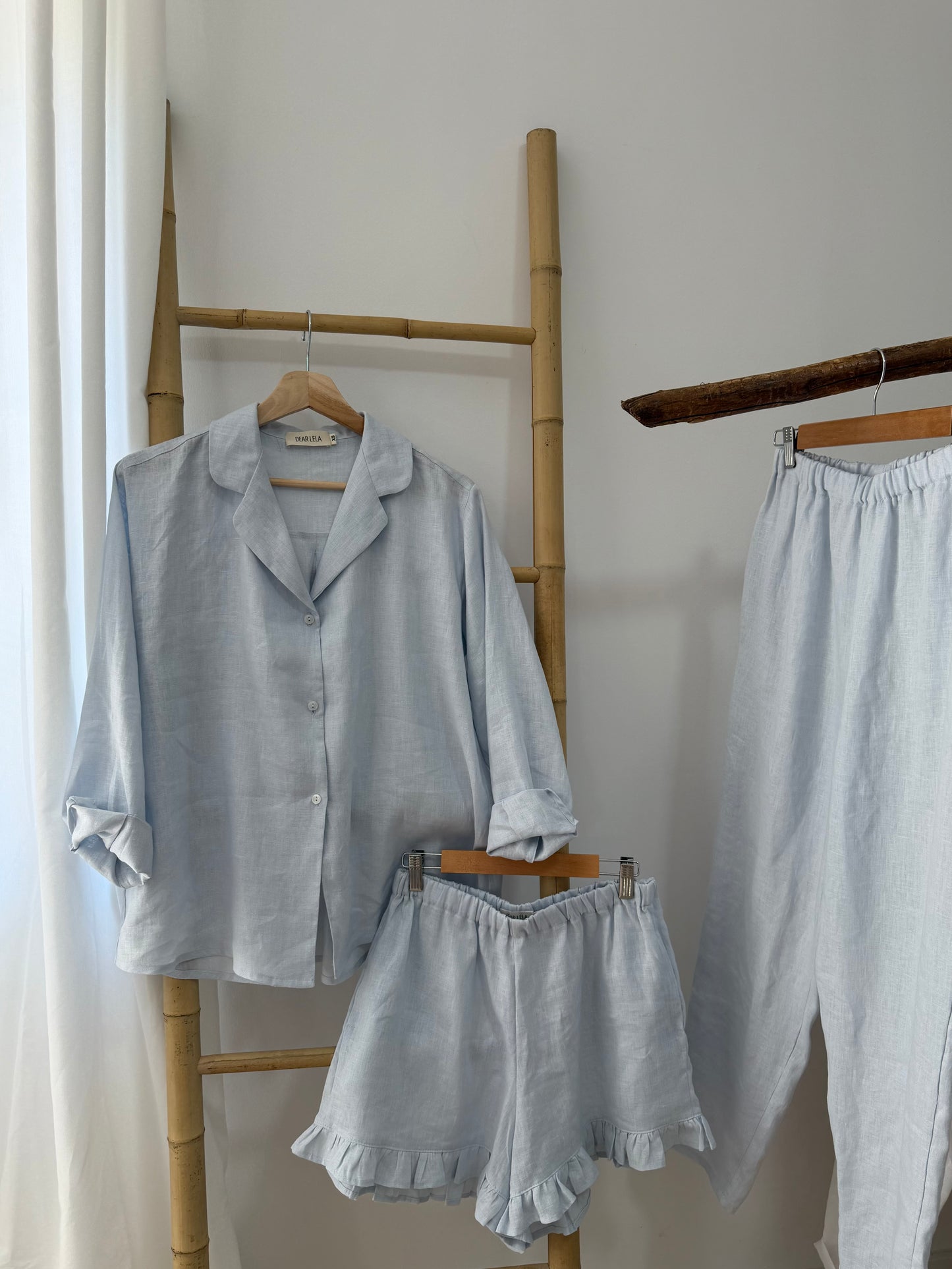 Camisa Olivia lino azul bebé