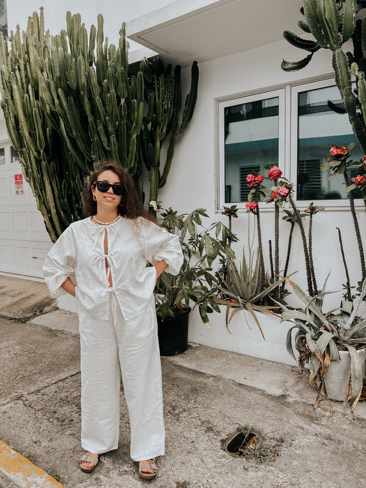 Pantalones blancos de lino anchos