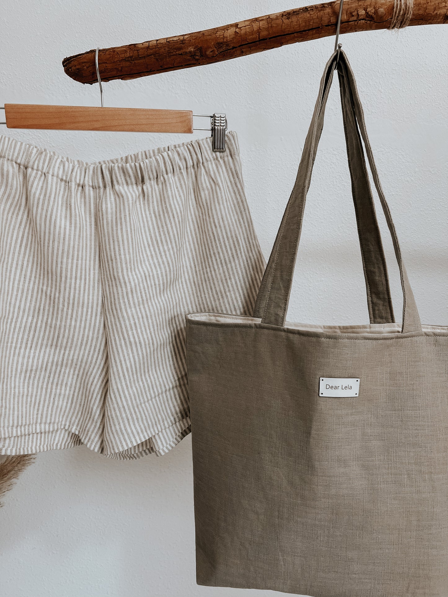 Striped linen shorts